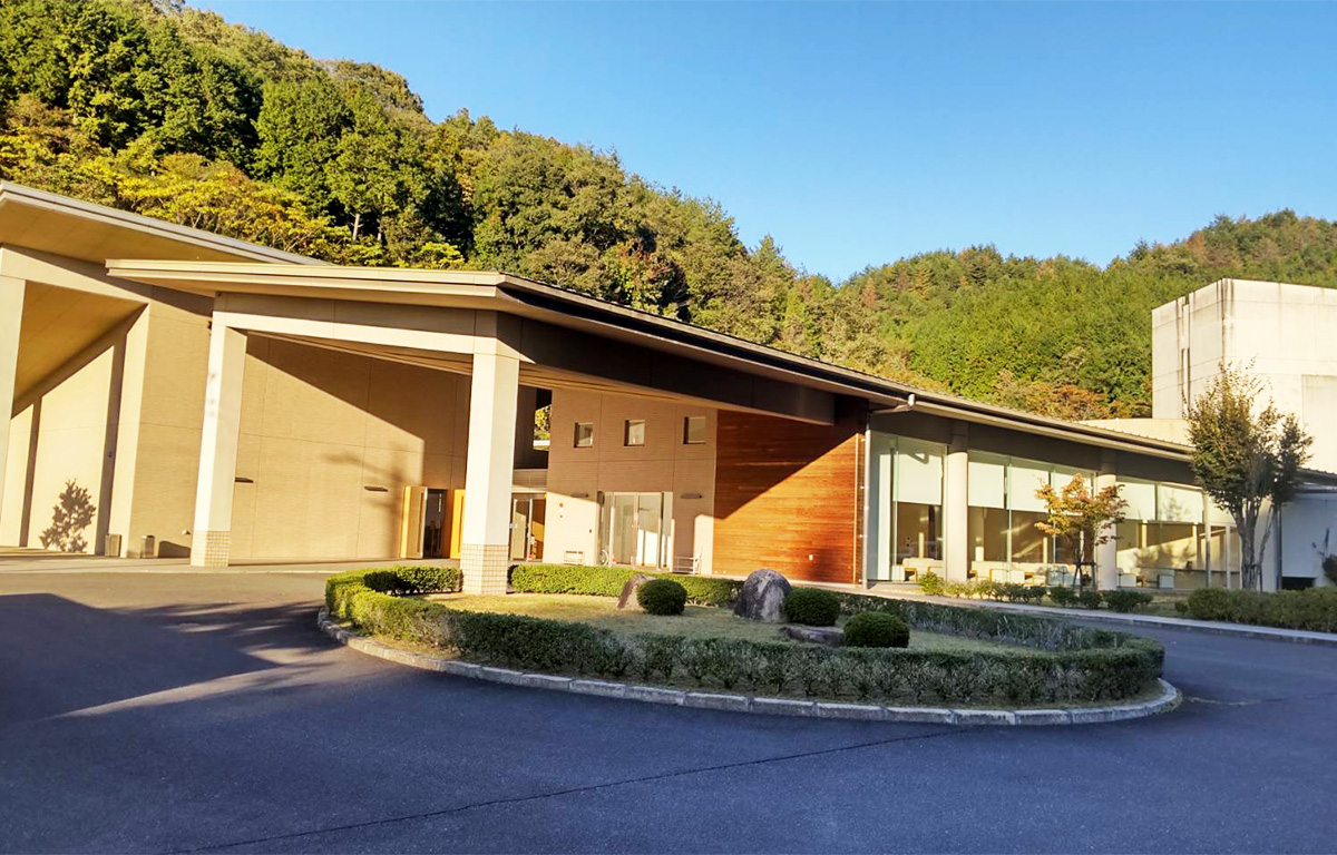 上下斎場「翁苑」